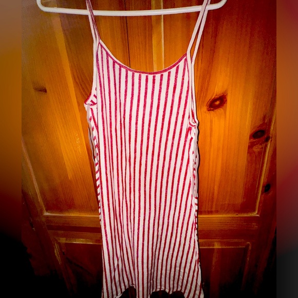 Caution in the Wind. Red and white striped dress NWT size Large - Picture 2 of 4